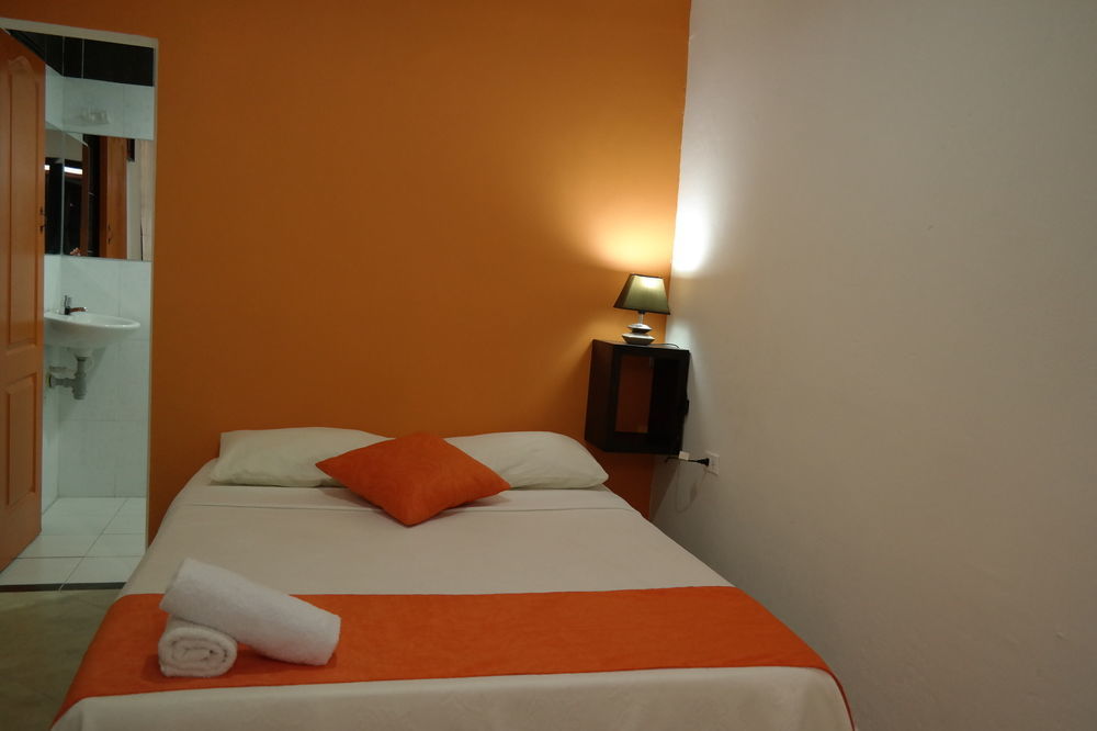 Casa Rome Hostel San Gil Kültér fotó