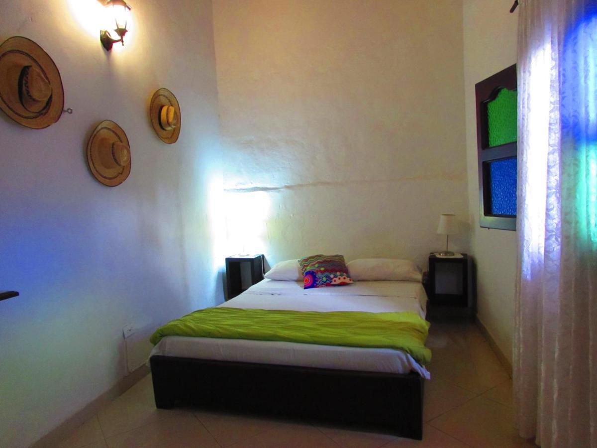 Casa Rome Hostel San Gil Kültér fotó